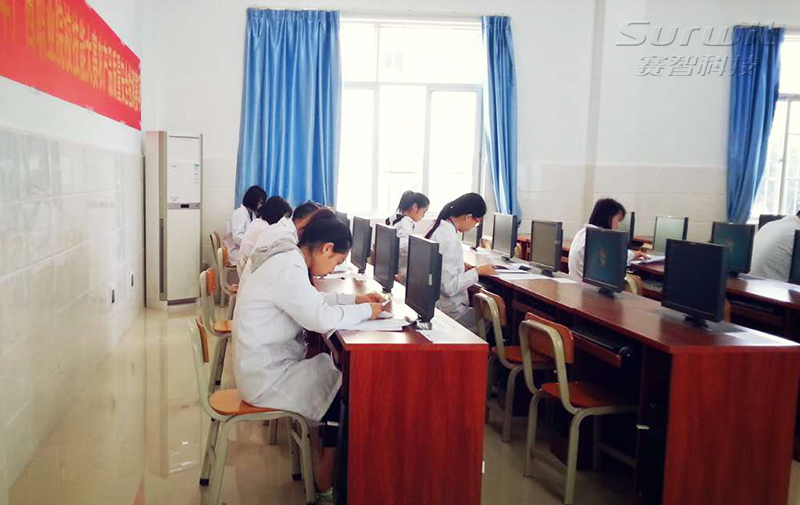 大赛现场.jpg